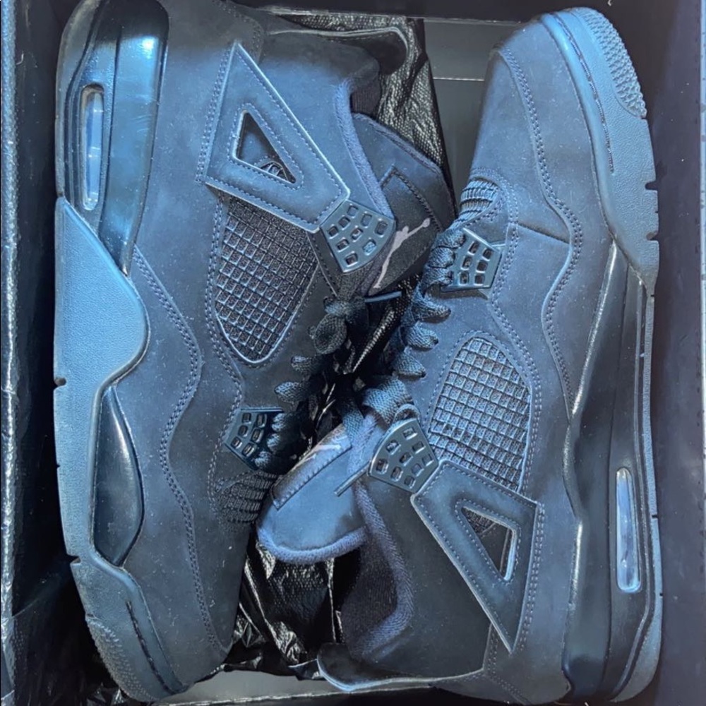 Jordan 4s Black Cat